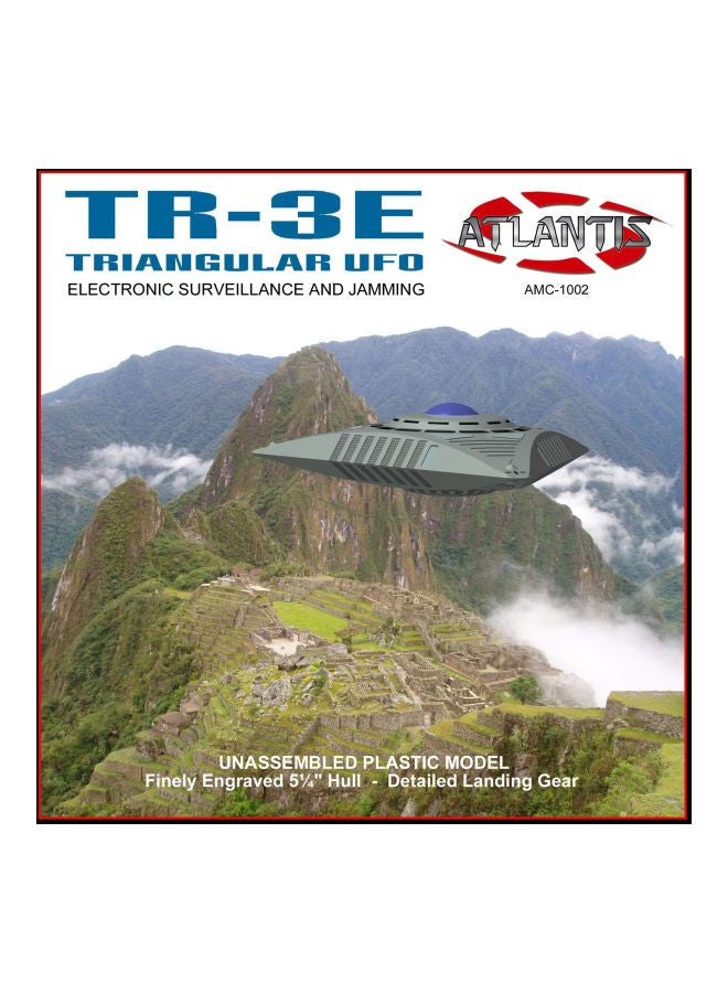 TR-3E Triangular UFO Model Kit AMC1002