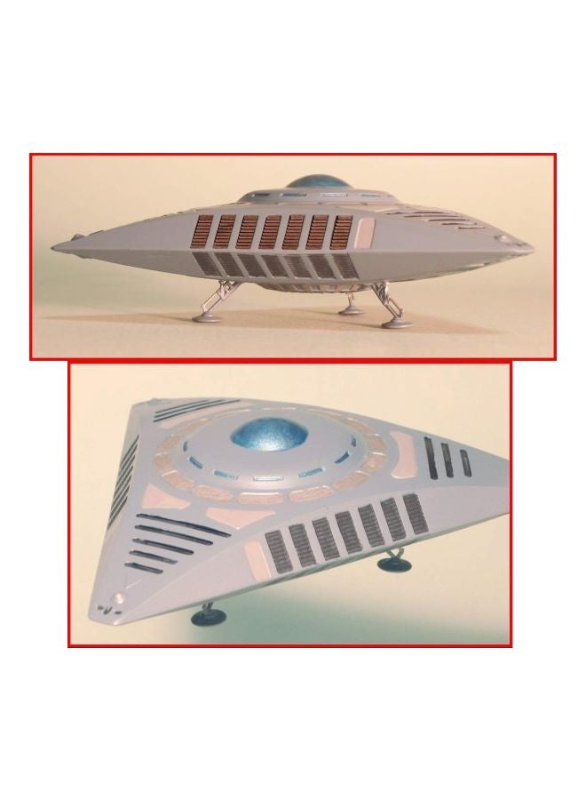 TR-3E Triangular UFO Model Kit AMC1002