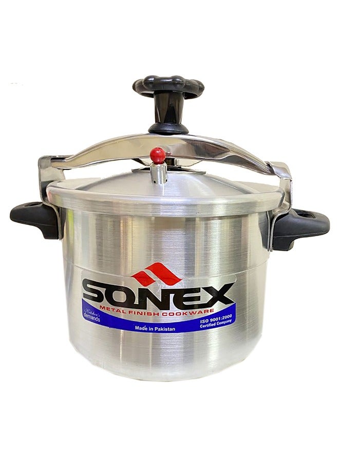 Sonex Classic Pressure Cooker, Manual Pressure Cooker, Safety Valve, Kitchen Cooking Ware, Heat Resistant Side Handle, Higher Pressure and Faster Cooking, 9 Liters Capacity, Metal Finish, 26.5cm.