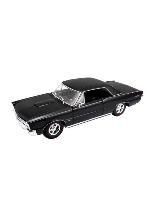 1965 Pontiac GTO Diecast Car Model 31885 9.5inch