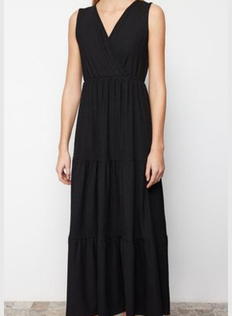 Black V Neck Sleeveless A-Line Maxi Knitted Dress TWOSS22EL1588