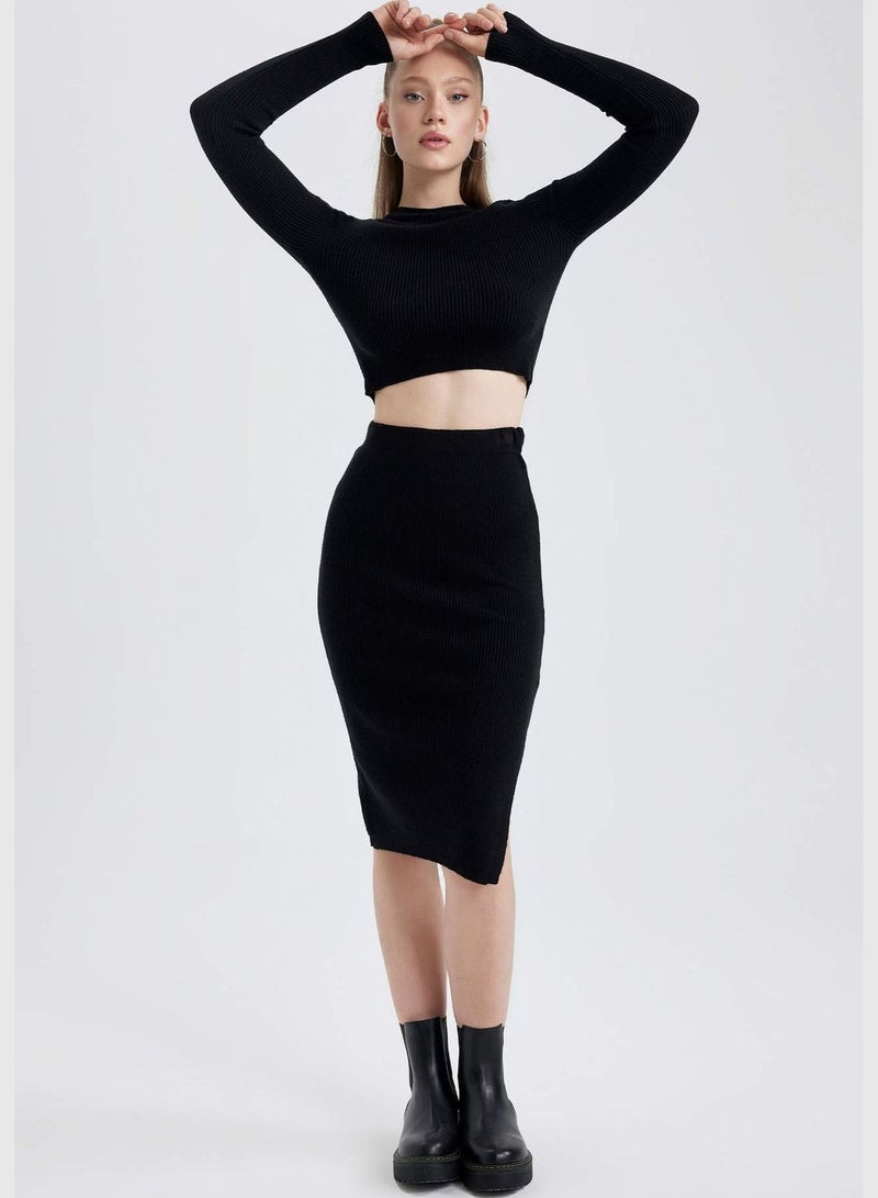 Woman Slim Fit Tricot Skirt