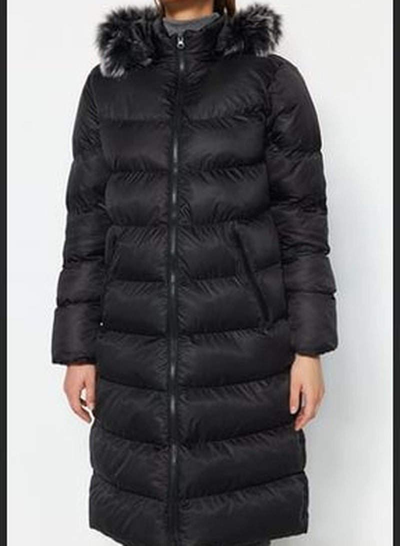 Black Oversized Fur Coat with a Hooded Water-Repellent Long Inflatable Coat TWOAW24MO00079