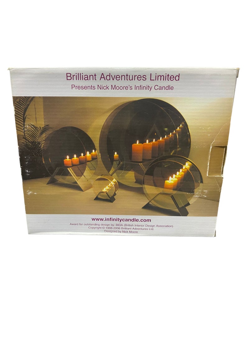Infinity Candle with magical effect of candles mirrored