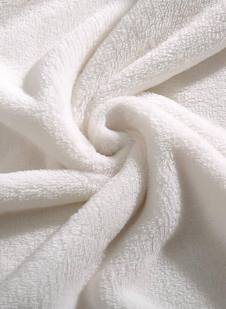Single Micro Fleece Flannel Blanket 260 GSM Super Plush and Comfy Throw Blanket Size 150 x 200cm Cream
