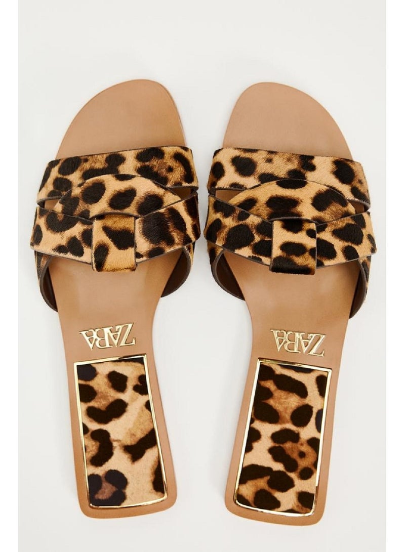 Women Flat Sandals Leopard Print with Cross Straps