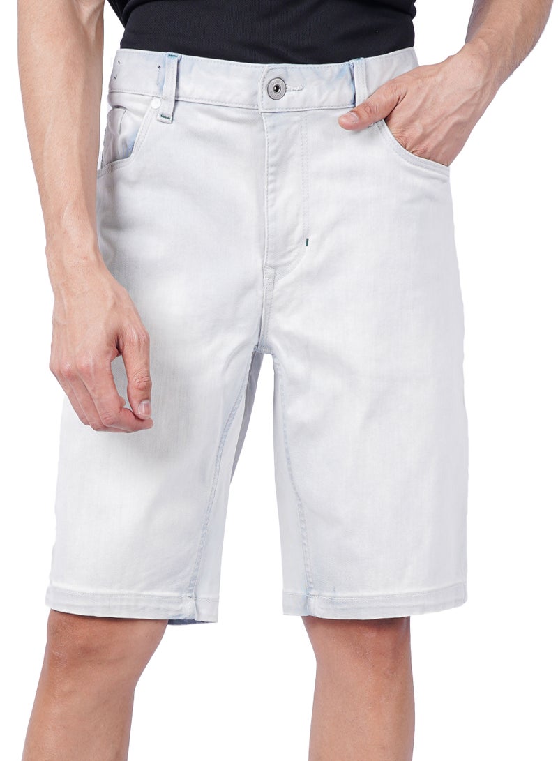 Men's Relaxed Fit Five Pocket Denim Short in Light Blue