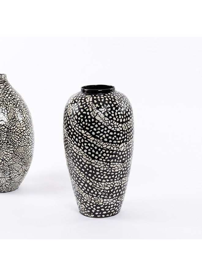 Orbit Handicraft Vase, Black And Eggshell - 20 cm