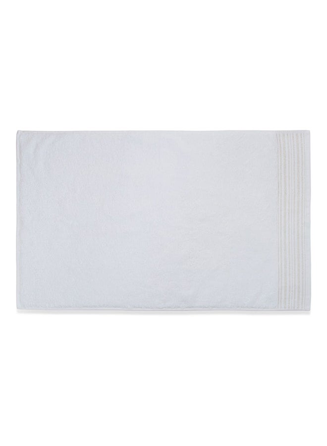 Scala Bath Towel, White & Silver - 500 GSM, 70x140 cm