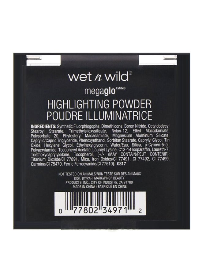 Megaglo Highlighting Powder 319B Blossom Glow
