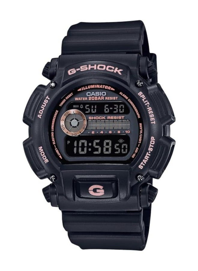 Casio men's sports watch, digital display and quartz dial, Black, DW-9052GBX-1A4DR (G777)