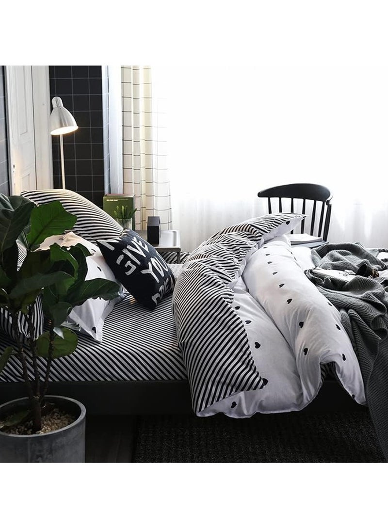 6 Piece King/Queen/Single size, striped pattern duvet cover set. set includes 1 Comforter Cover, 1 Fitted Bedsheet, 4 Pillowcases