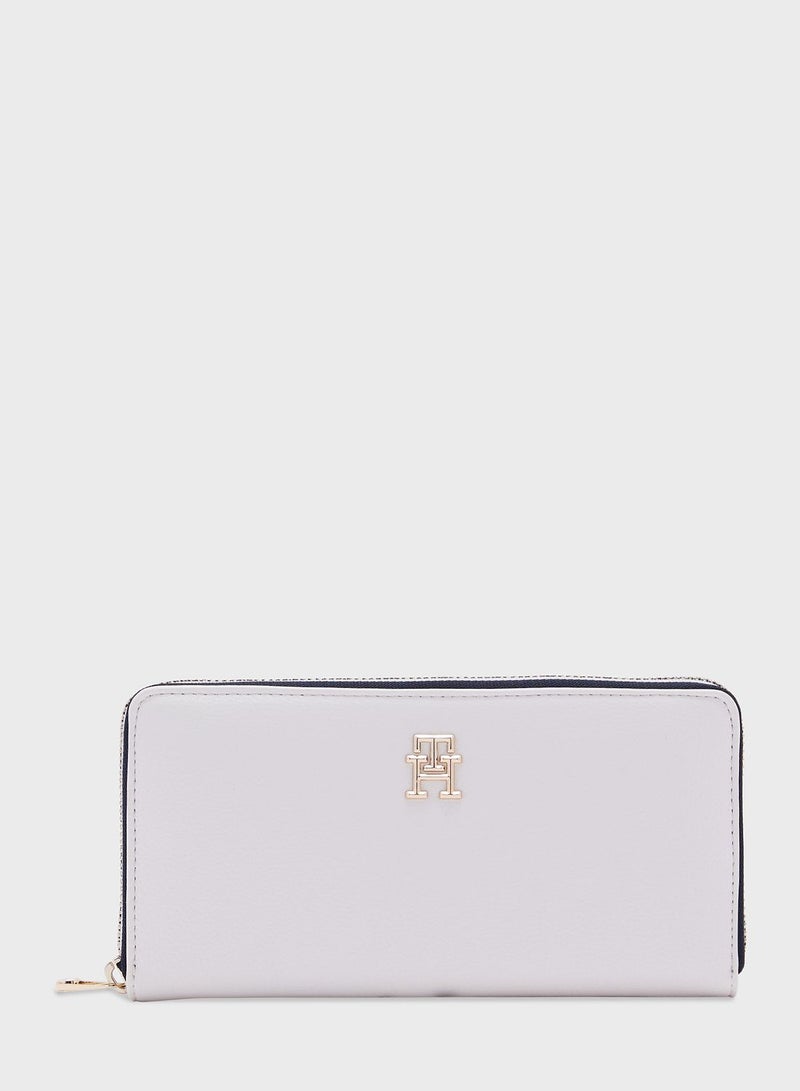 Essential Large Clutch