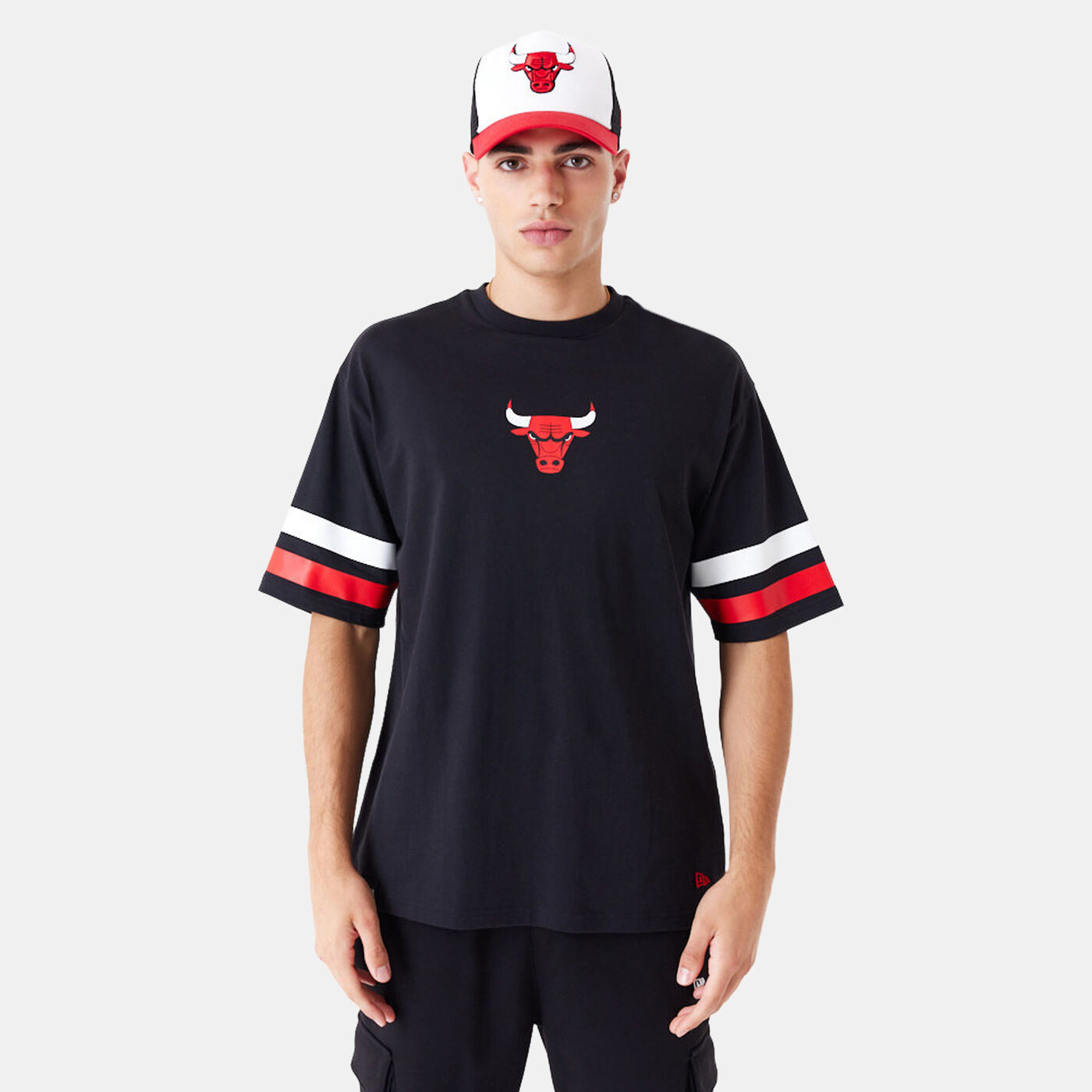 Men's NBA Chicago Bulls Arch Graphic T-Shirt