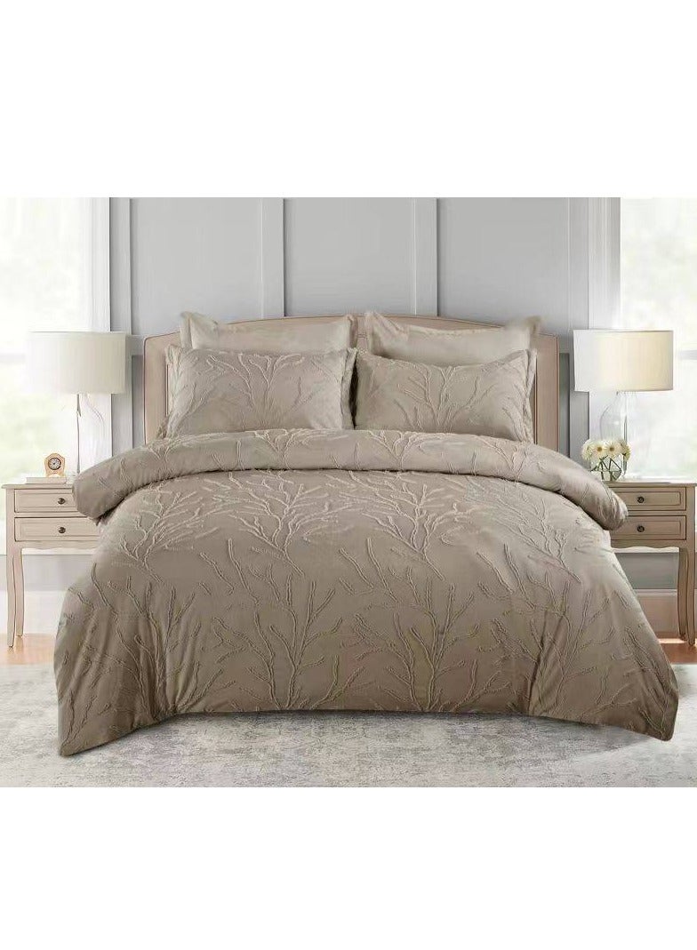 Soft Cotton 6 pieces king size embroidered duvet cover sets . Duvet cover 220x240. Fitted sheet (200x200)+30cm. 4 pieces pillows cover 50x75cm.