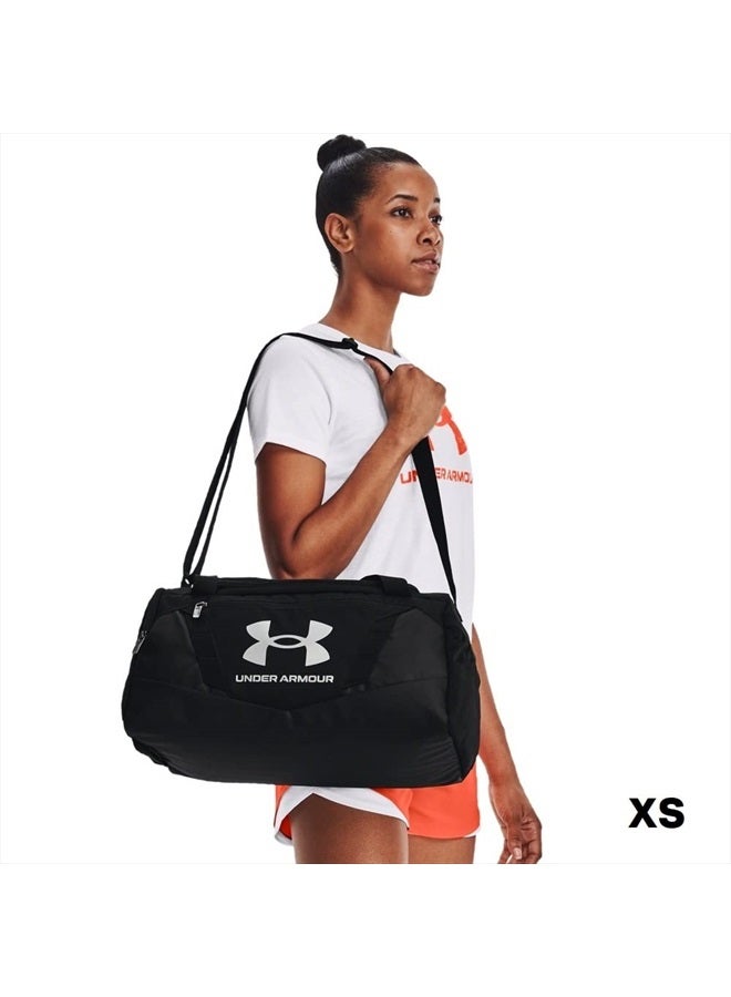 Unisex-Adult Undeniable 5.0 Duffle , Black (001)/Metallic Silver , Medium
