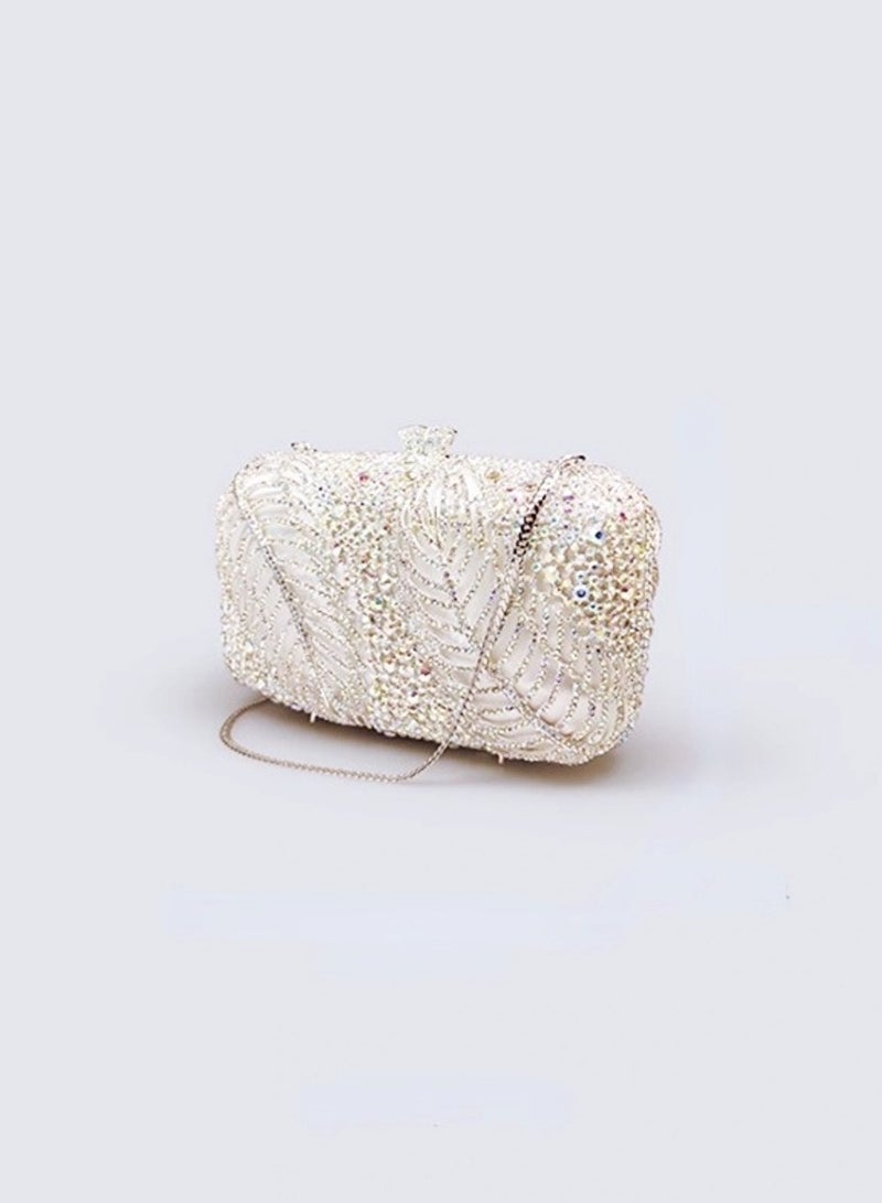 Luxury Elegant White Satin Carved Hollow Flower Inlaid Crystal Banquet Bag Party Bag Clutch Small Bag