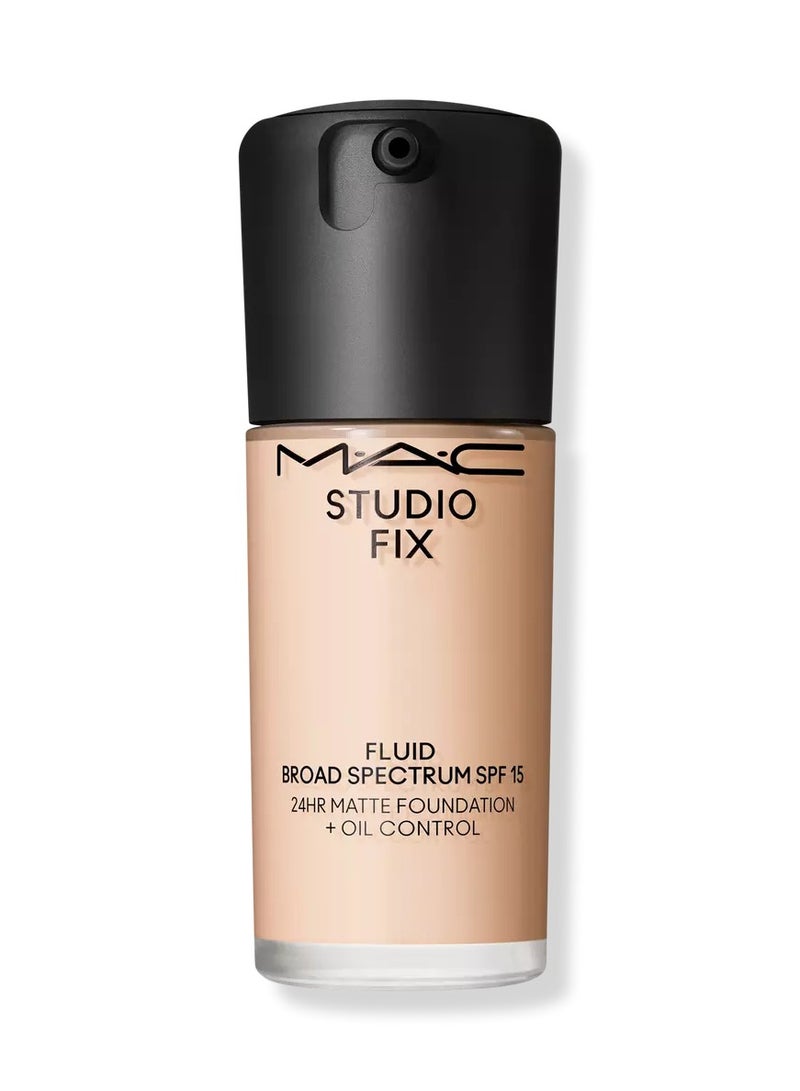 Studio Fix Fluid Spf 15  Matte Foundation + Oil Control NW5,