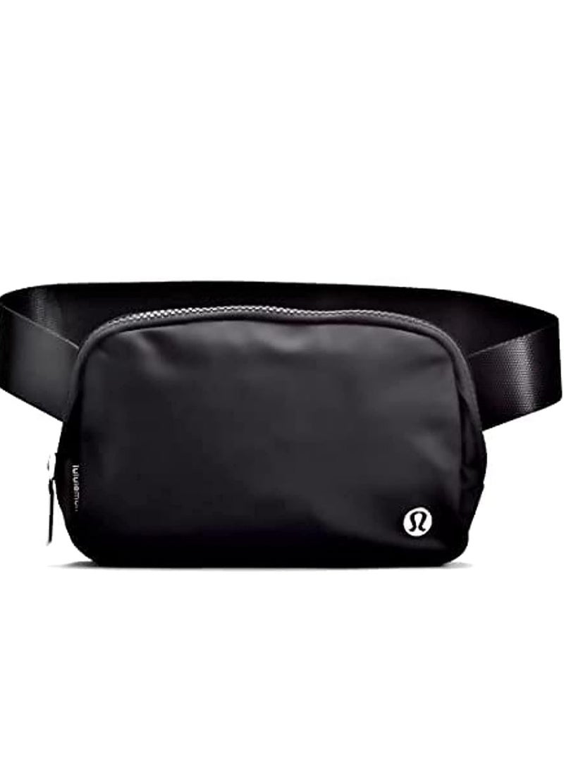 Lululemon Athletica Everywhere Belt Bag, Black, 7.5 x 5 x 2 inches / One Size