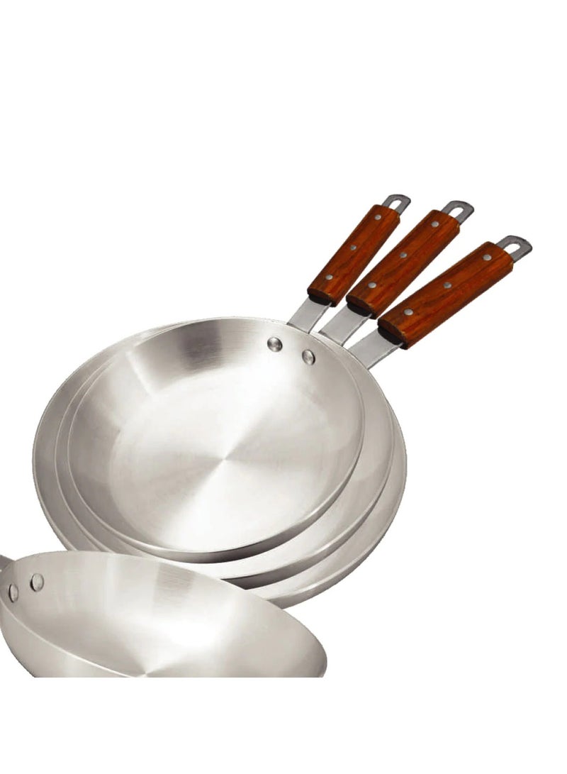Sonex Traditional Frying Pan No.3 (28 cm), Cookware, Ergonominc Heat Resistant Wooden Handle, Frying Pan, Built to Last, Easy to Clean Dishwasher Safe,Metal Finish Aluminum, Silver