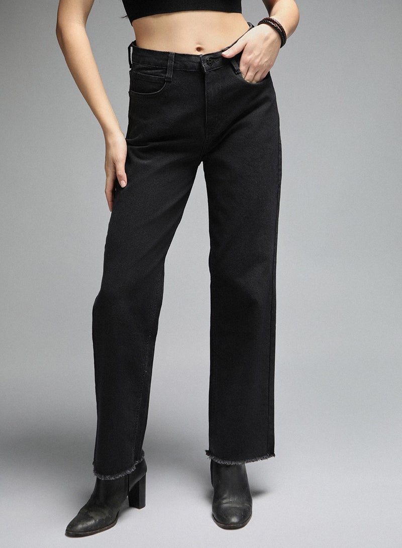 Women 90s Straight Fit High-Rise Clean Look Stretchable Jeans