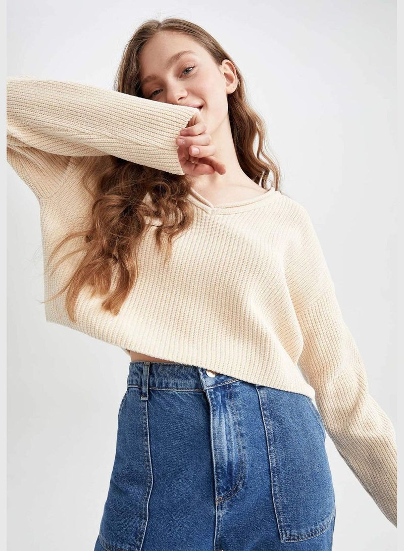 Woman Oversize Fit V Neck Long Sleeve Tricot Pullover