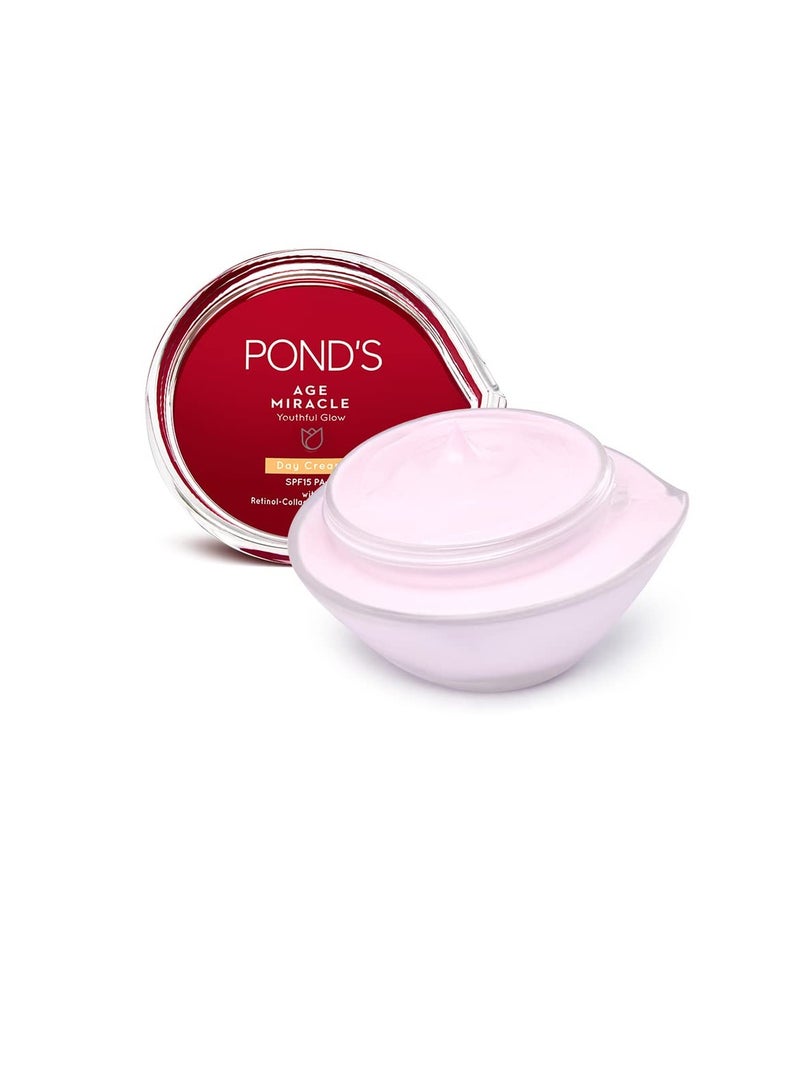 Pond's Age Miracle Youthful Glow Day Cream with SPF 15 PA Anti Ageing Cream  With 10% Retinol Collagen B3 Complex Reduce Fine Lines and Combat Sagging Skin 50g
