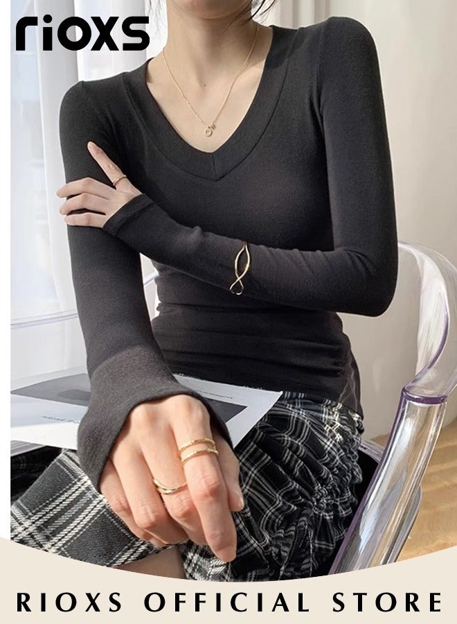 Women's Long Sleeve Basic Shirts, Comfortable Skin-friendly Slim Fitted Underscrub, Soft Stretchy Tops, V-neck Pullover for Women, Classic Simple Undershirt with Fitted Silhouette, Versatile Essential Piece that Can Adapt to Any Situation