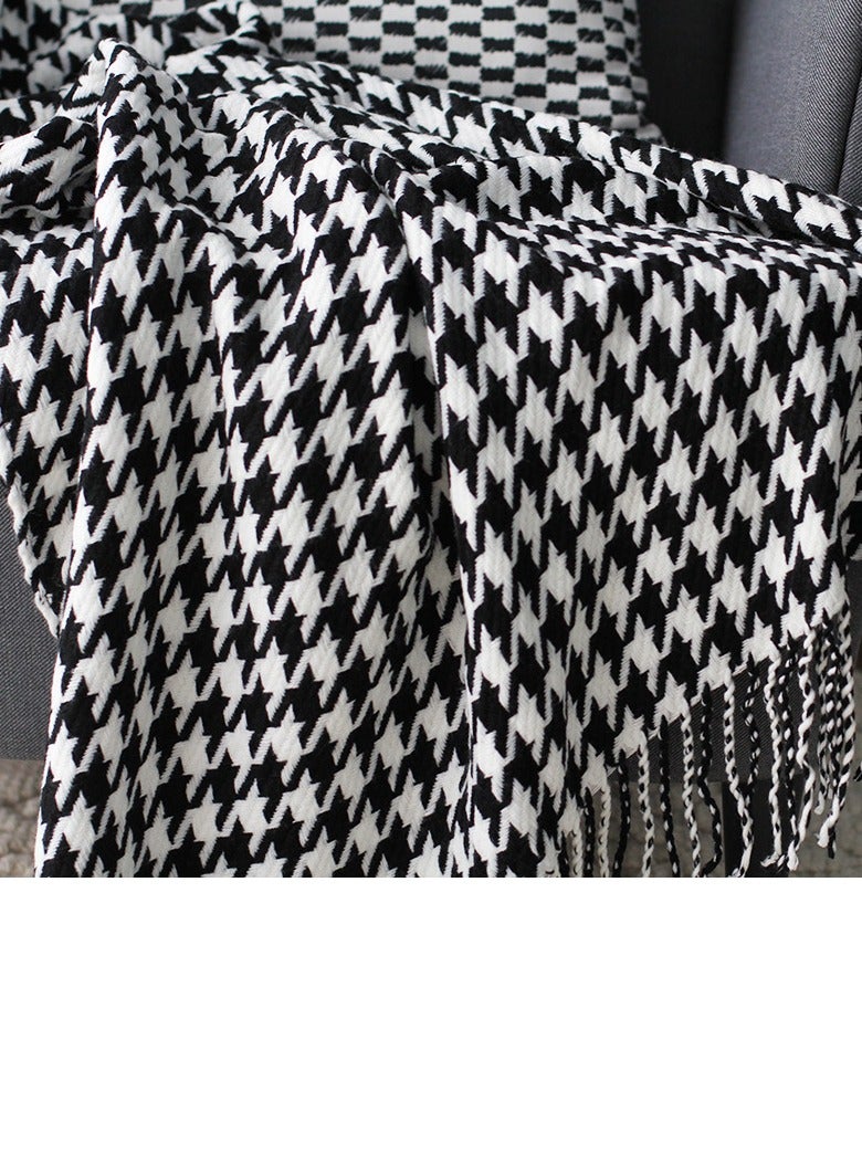 Houndstooth Pattern Tassel Design Knitted Soft Throw Blanket Black/White