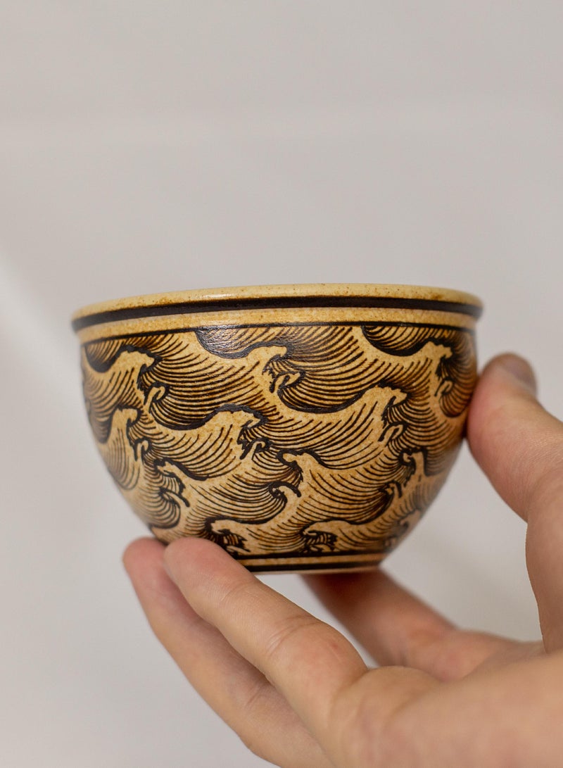 Handmade wave pattern cup