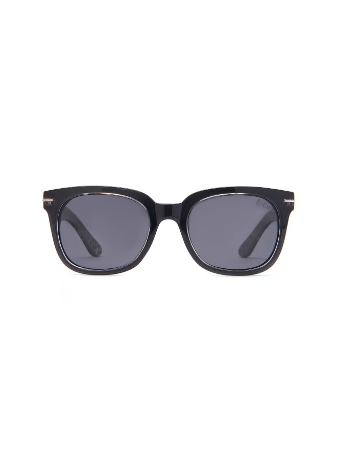 Polarized PC Grey with Wayfarer type, Round Shape
47-18-125 mm Size, 0.74MM POLARZIED Lens Material, Black Frame Color
