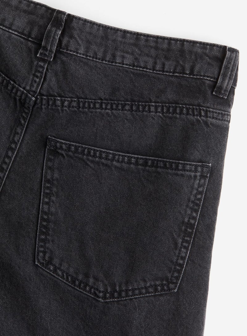 Relaxed Regular Waist Jeans