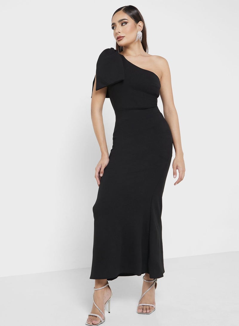 One Shoulder Slim Fit Dress