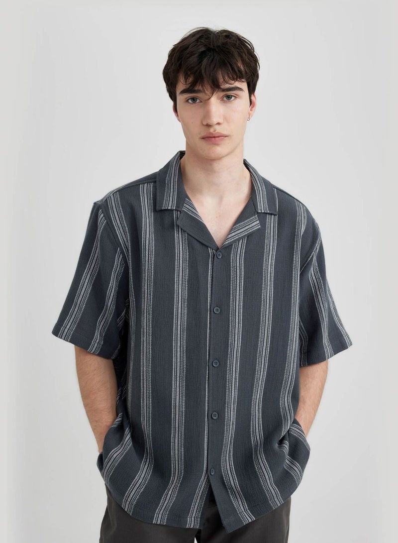 Relax Fit Striped Short Sleeve Shirt