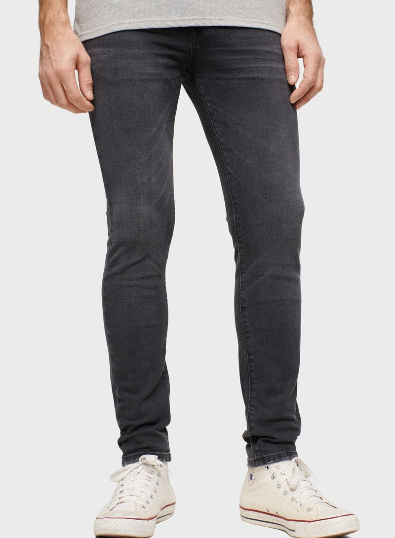 Rinse Wash Skinny Fit Jeans