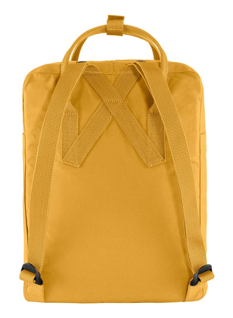 Fjallraven Unisex Kånken Backpack (Ochre)