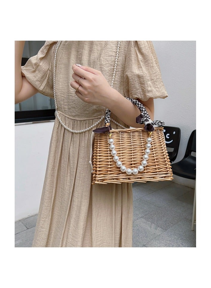 New Casual Straw Woven Bag with A Textured Crossbody Bag