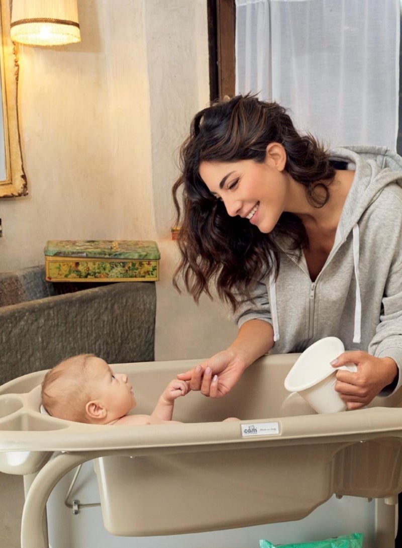 Baby Bath Tub  - Beige - Made In Italy - Compact Folding - Incline  Babies From 0 To 6 Months And One Seat With Armrests For Babies From 6 To 12 Months - Portable With Storage