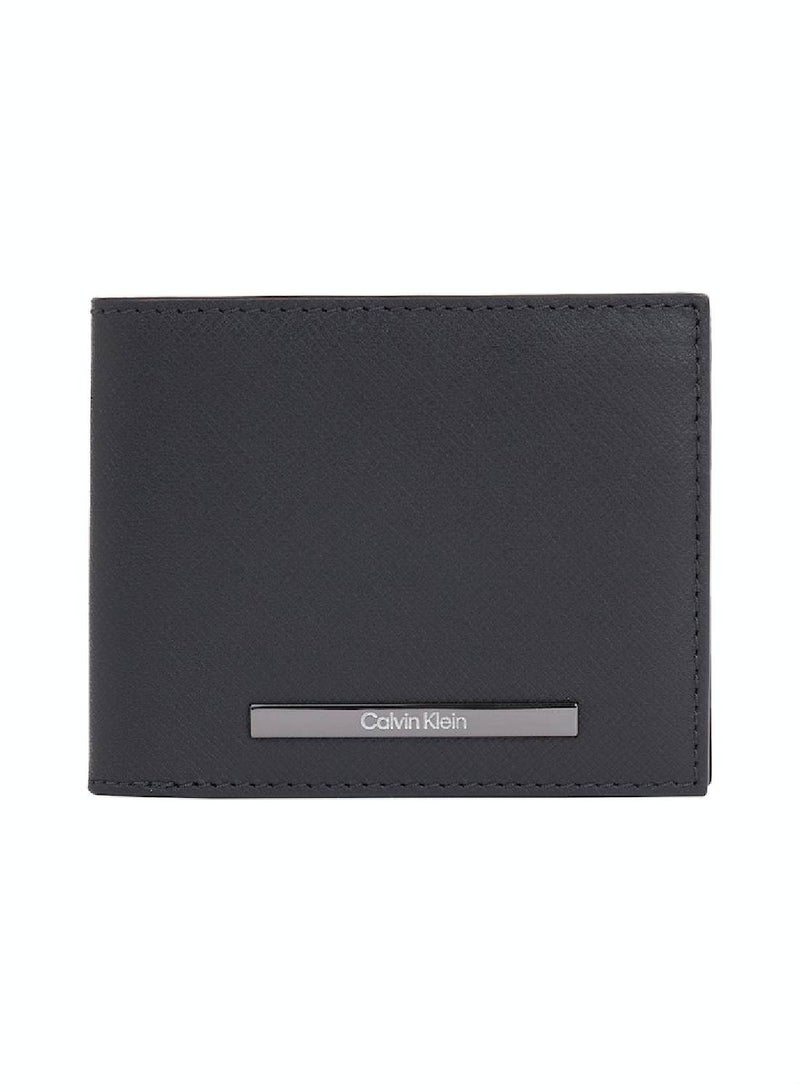 Men's Modern Bar 6-Card Bifold Wallet - Leather, Black