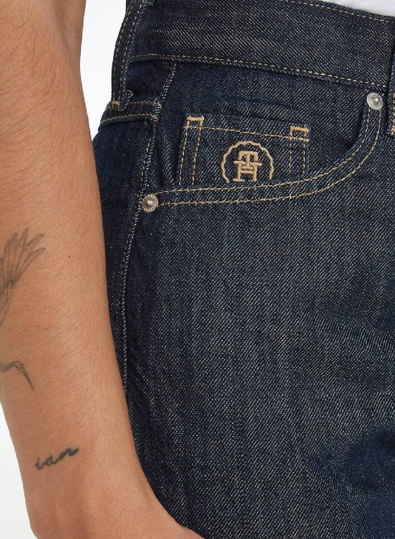 Relaxed Straight Jeans