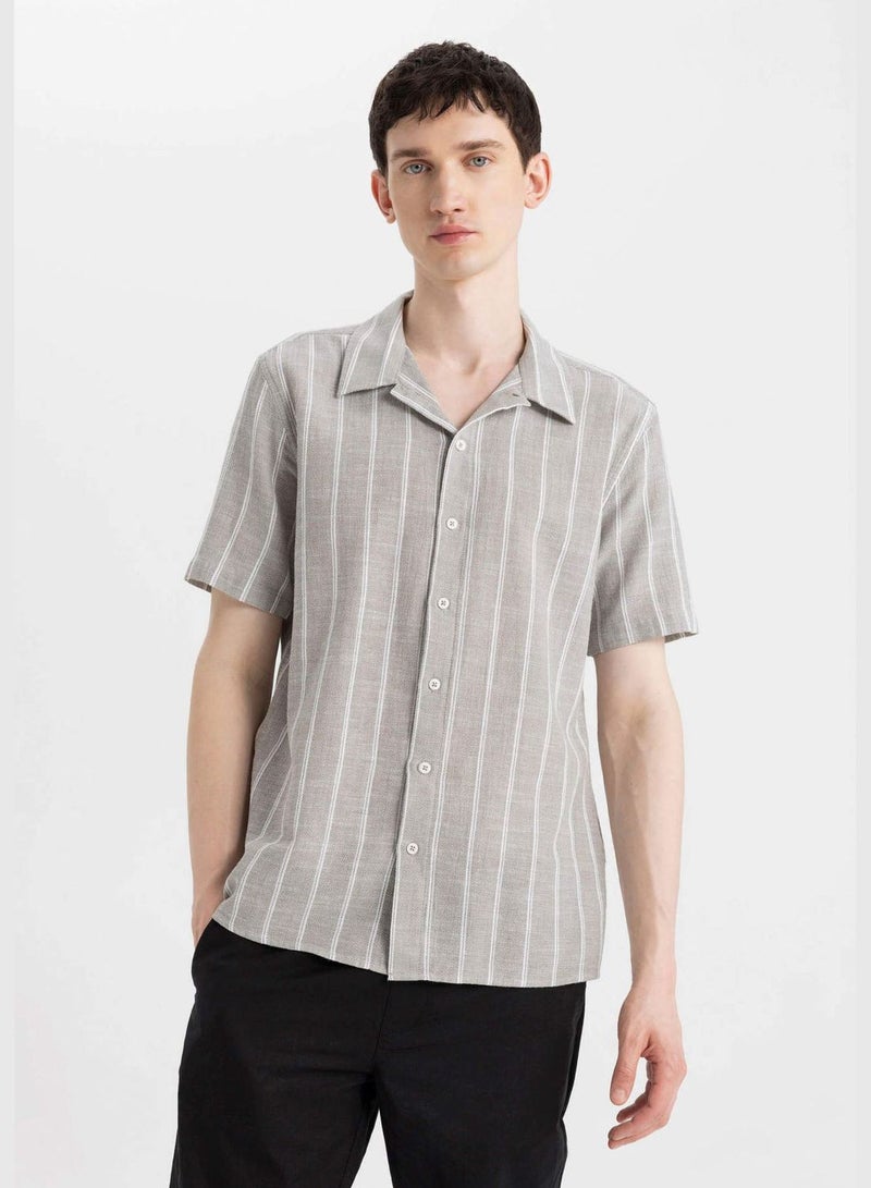 Regular Fit Polo Collar Cotton Short Sleeve Shirt