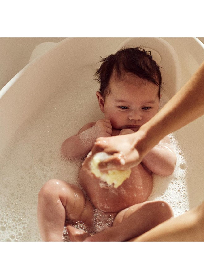 Cam Bollicina Baby Bath Tub - White, 1 Piece - From 0 To 12 Months, Support Feet And Plug To Drain The Water, Newborn Bath Tub For Baby, Portable Baby Bathtub, Made In Italy