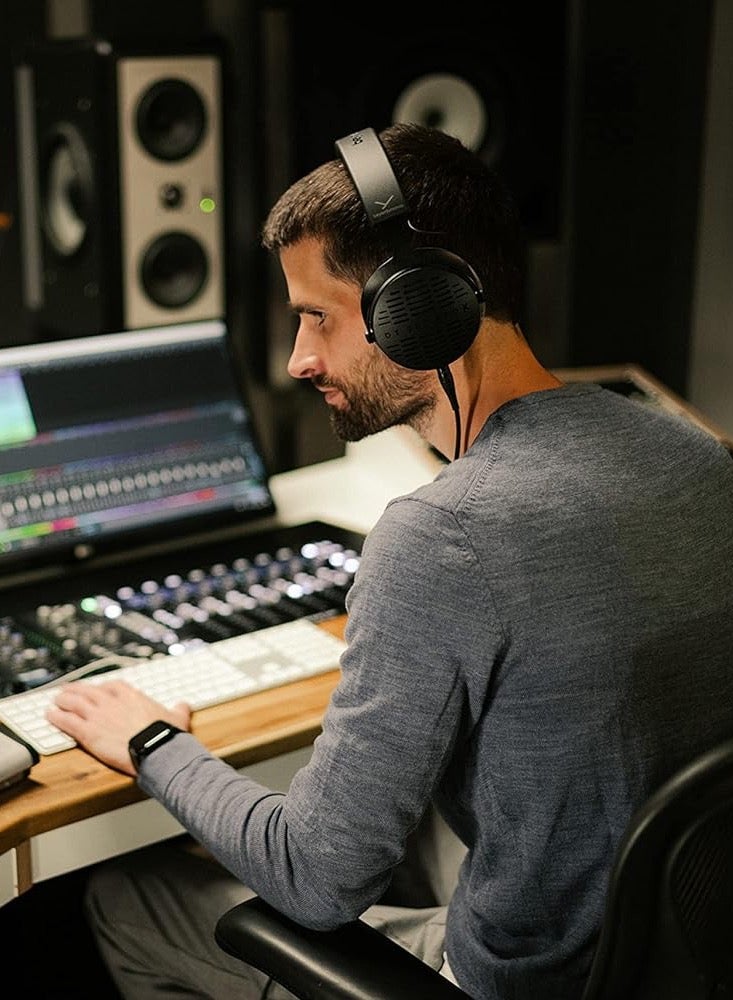 beyerdynamic DT 700 PRO X Closed-Back Studio Headphones