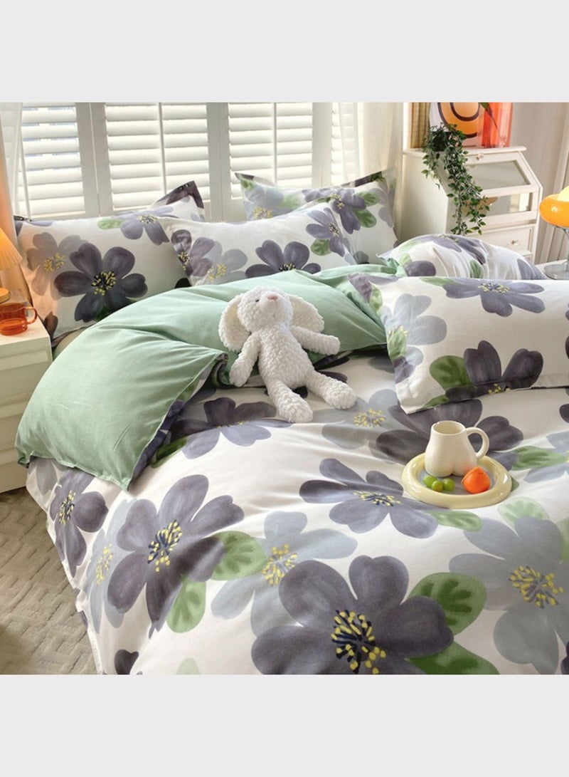 Lilac flower pattern bedding set