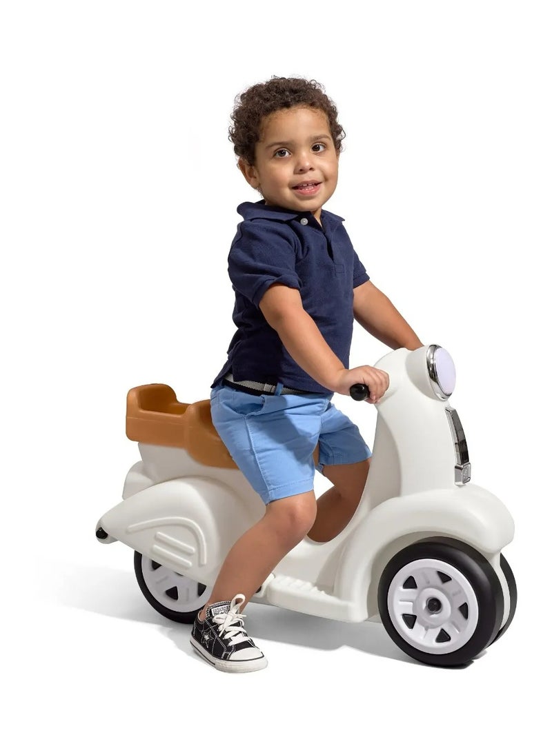 Ride Along Scooter – White – Ride On Toy with Vintage-Style Design, Foot-to-Floor Toddler Scooter with Four Wheels for Extra Stability