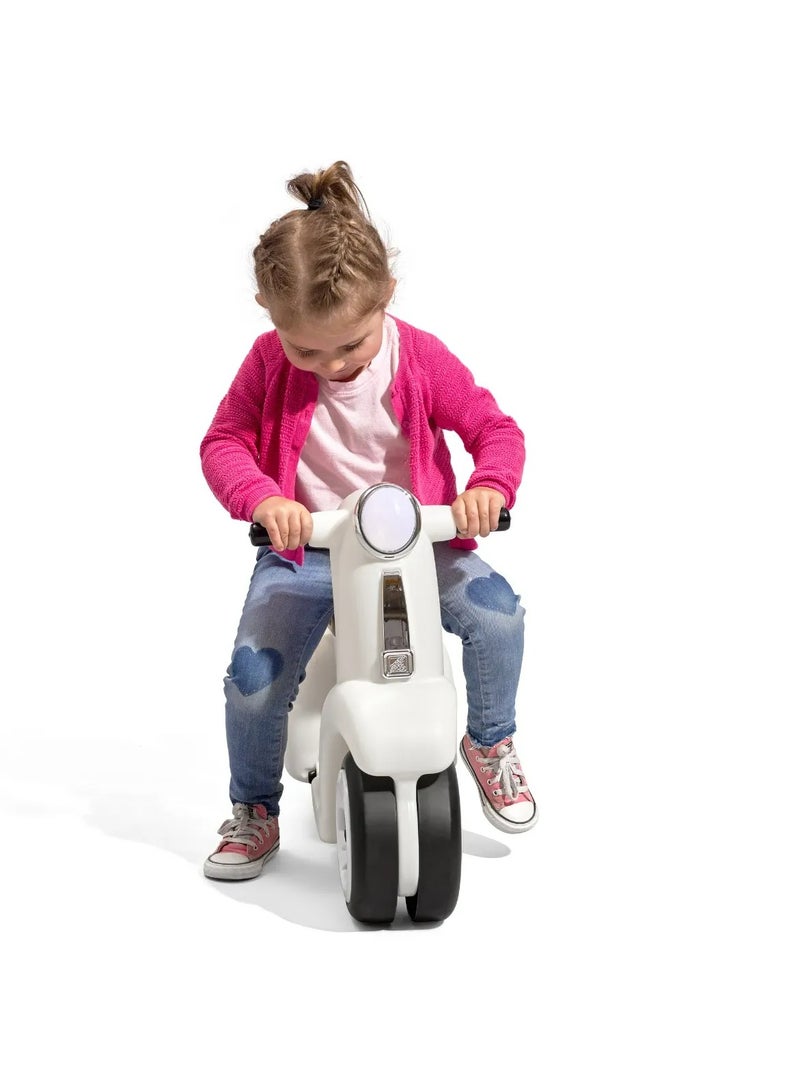 Ride Along Scooter – White – Ride On Toy with Vintage-Style Design, Foot-to-Floor Toddler Scooter with Four Wheels for Extra Stability