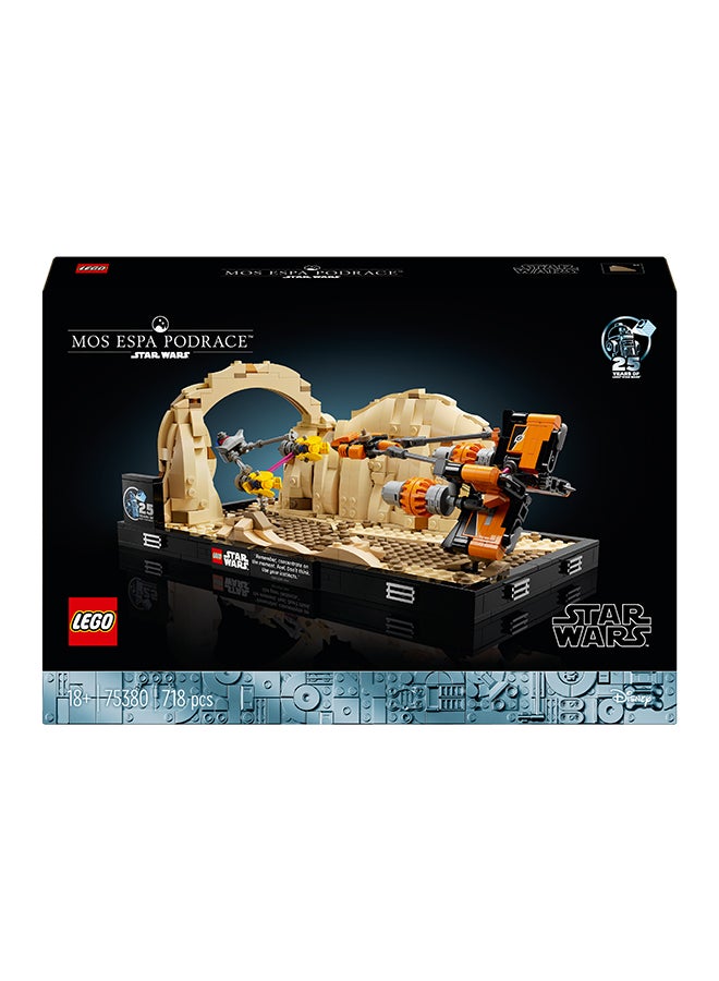 Star Wars TM Mos Espa Podrace™ Diorama 75380 (718) Pieces