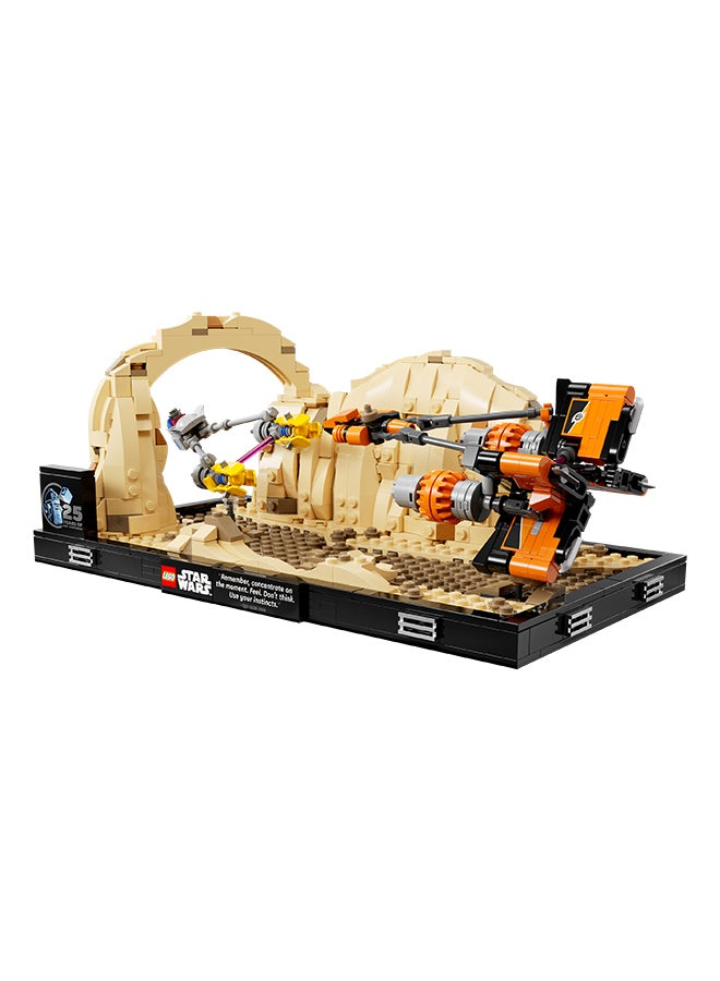 Star Wars TM Mos Espa Podrace™ Diorama 75380 (718) Pieces