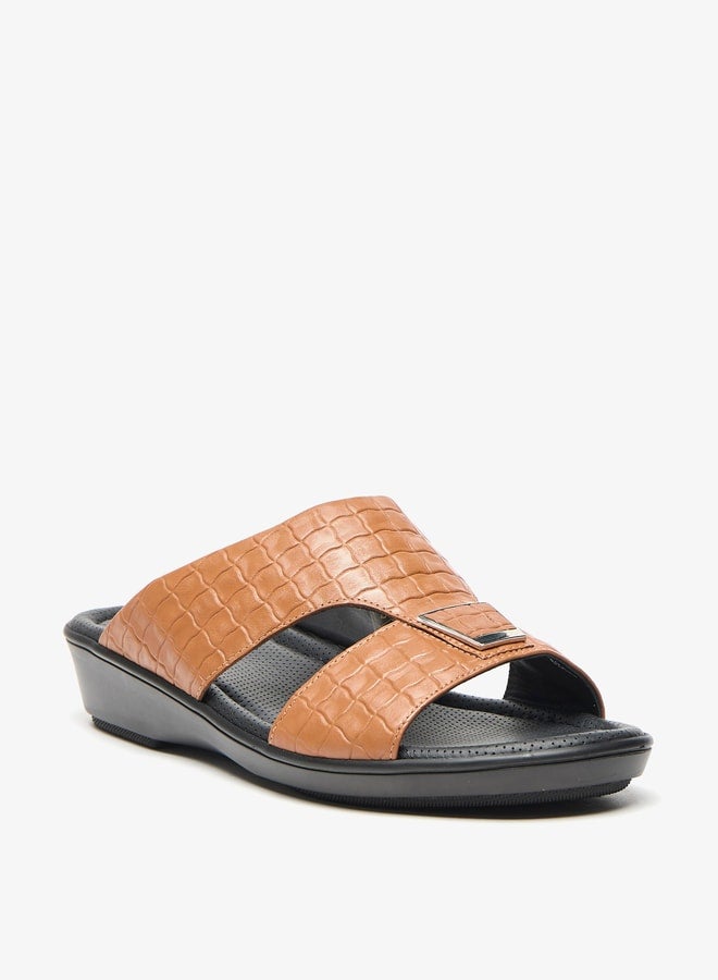 Mens Textured Slip-On Arabic Sandals With Metal Accent