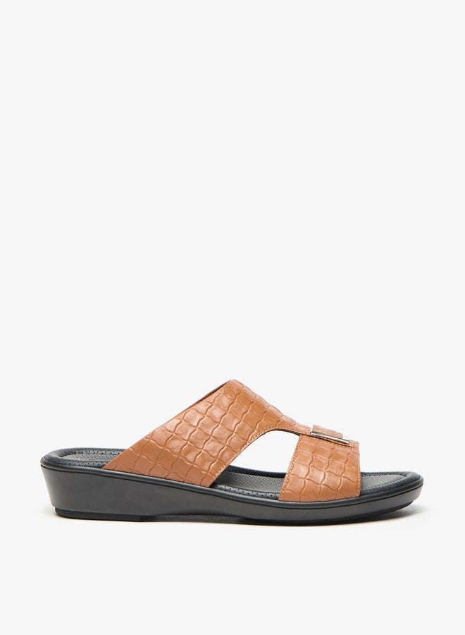 Mens Textured Slip-On Arabic Sandals With Metal Accent